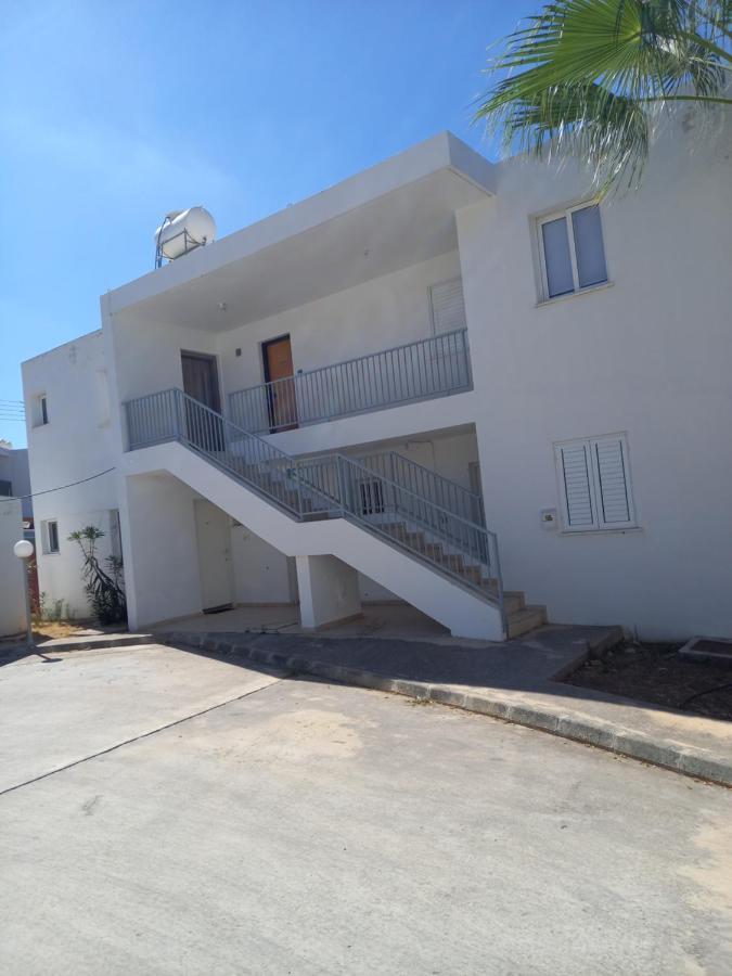 Appartement Akamandos 76 à Peyia Extérieur photo